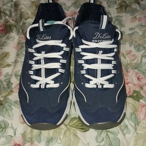 Skechers D'Lites Women's Navy/White "Me Time" Lace-Up Sneakers size 8